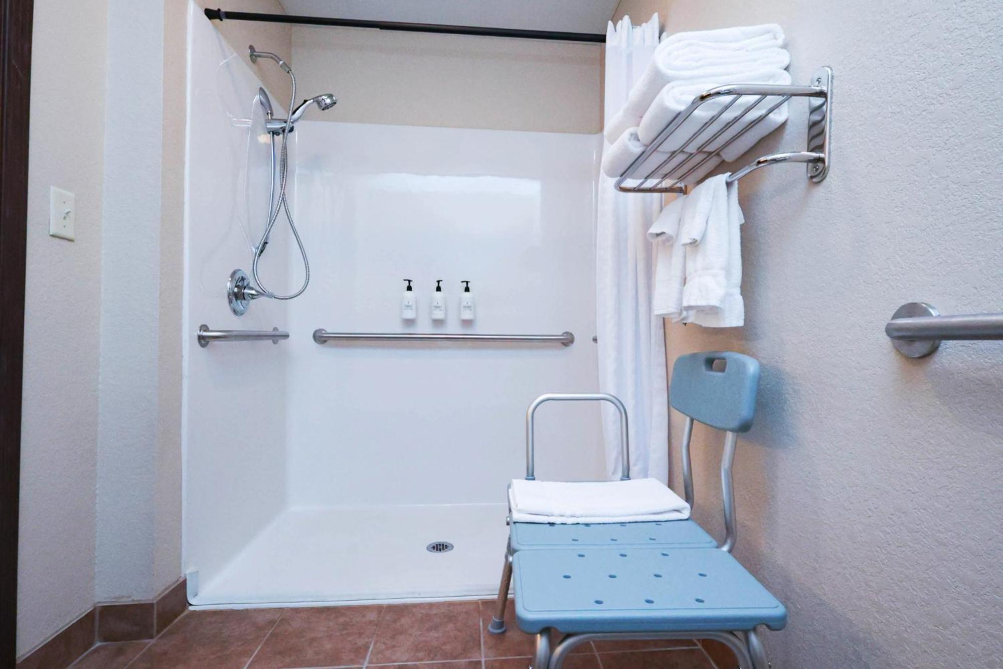 Cobblestone Inn & Suites Maryville ภายนอก รูปภาพ